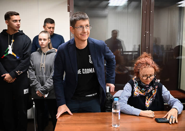 Николай Ларин утверждает, что все бюджетные деньги были потрачены на футбольную академию 