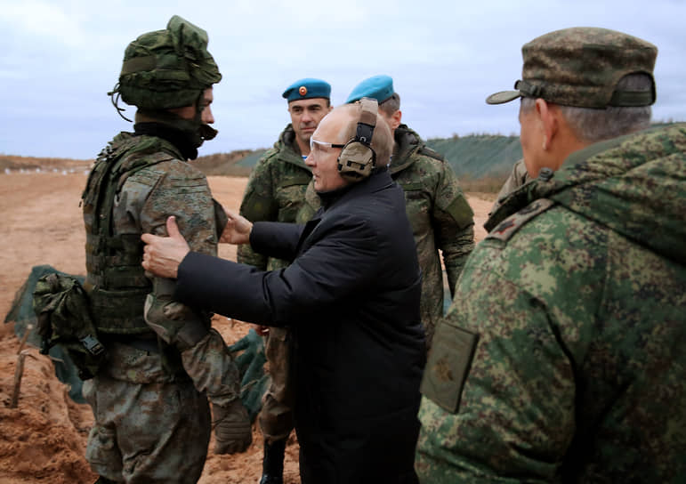 Владимир Путин узнал у мобилизованного о его жизни 
