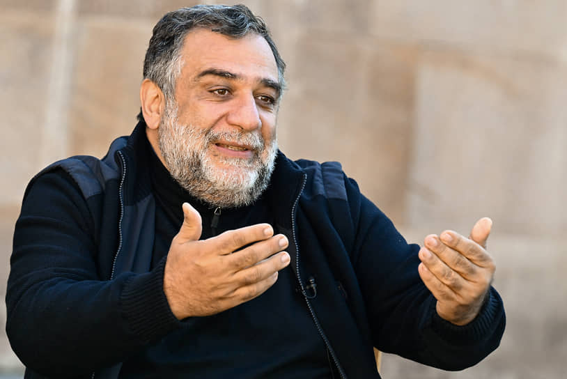 Рубен Варданян во время интервью 