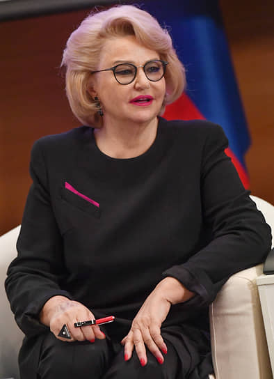 Председатель комитета Госдумы по вопросам семьи, женщин и детей Нина Останина