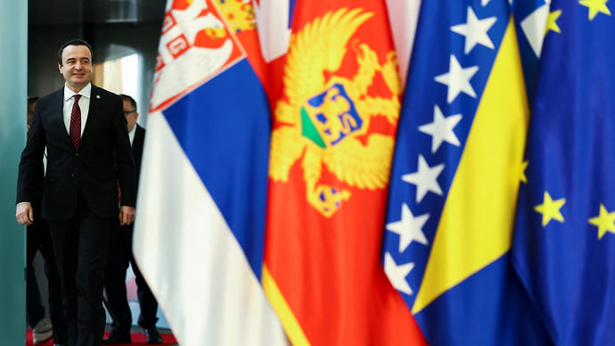 Сербию делят на две Германии