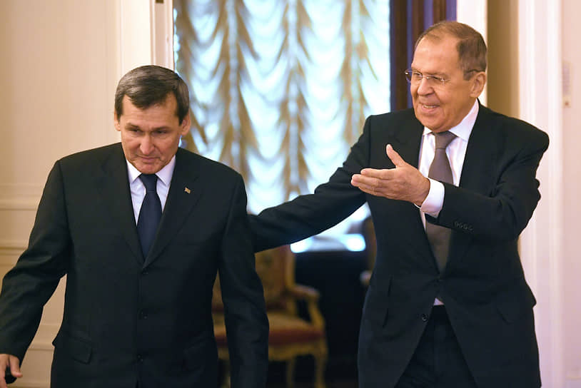 Главы МИД Туркмении и России Рашид Мередов и Сергей Лавров сошлись в оценках отношений двух стран: они дружеские, стратегические и партнерские