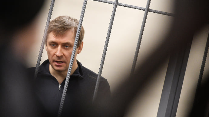 Вещдоки Дмитрия Захарченко пригодились родине