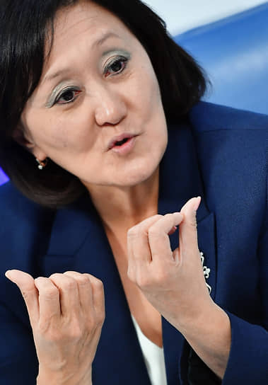 Сардана Авксентьева 