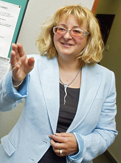 Пока Елена Лоссь числится в розыске, по делу о мошенничестве судят ее предполагаемого сообщника 