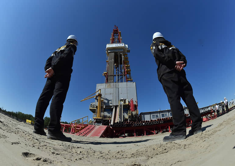 Нефтяникам придется самим следить и отчитываться о том, что они не подчиняются западным ограничениям