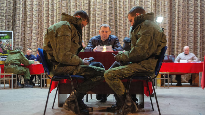 Кредиты заняли оборону
