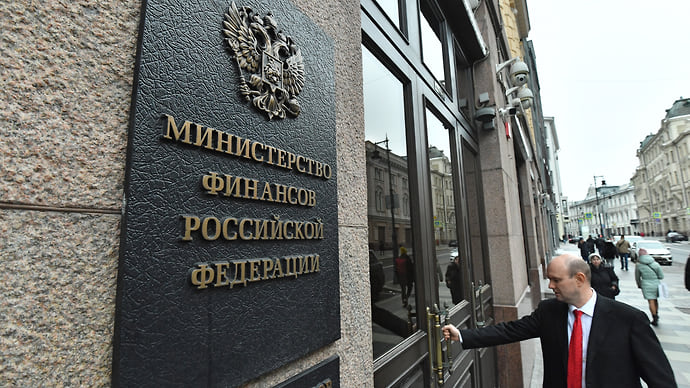 Минфин премировал инвесторов