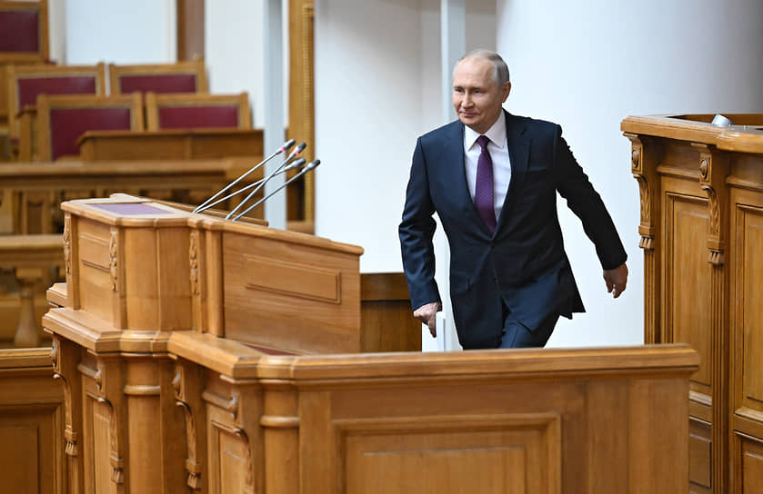 Зал для законодателей оказался слишком Большим: зияли свободные места 