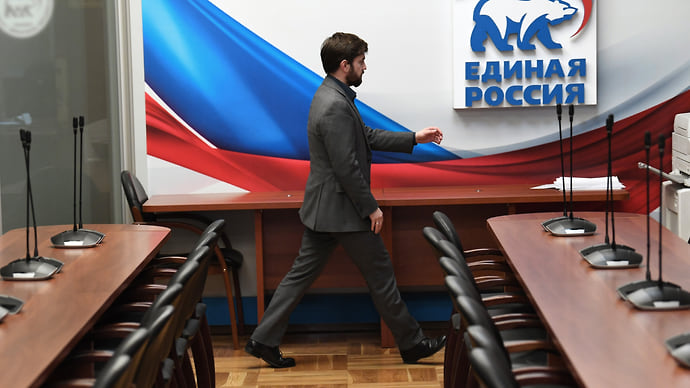 Поздравить победителей и подбодрить проигравших