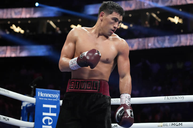 Развитию карьеры Дмитрия Бивола мешает позиция WBC, придерживающегося санкционного режима в отношении российских боксеров