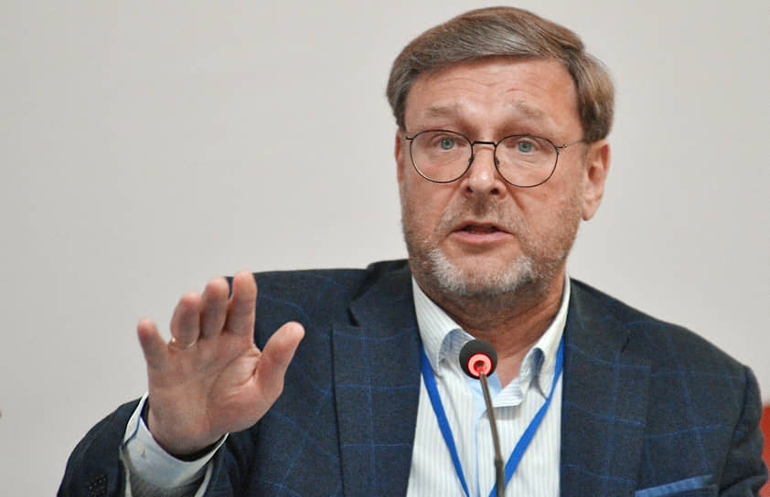Константин Косачев