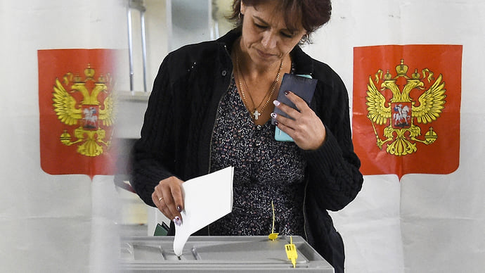 «Паровозы» для СВОих