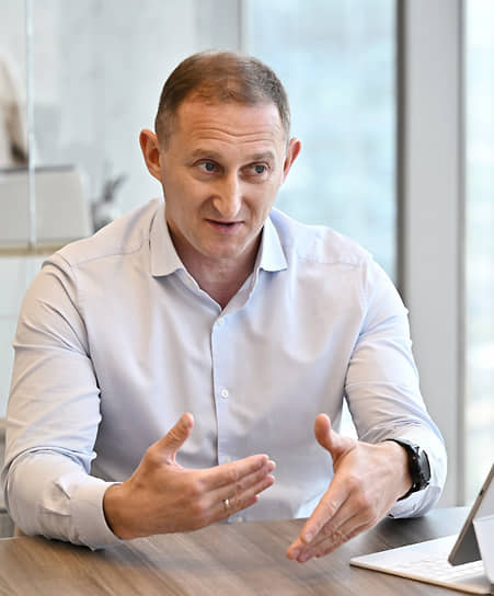 Руслан Саркисов 