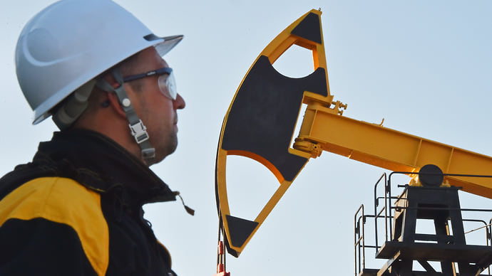 Нефть отыгрывает дефицит