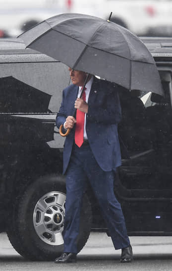 Предыдущие обвинения подмочить репутацию Дональда Трампа так и не смогли, но в этот раз все гораздо серьезнее: экс-президент США обвиняется в преступлениях против государства и в случае признания виновным вряд ли отделается штрафом