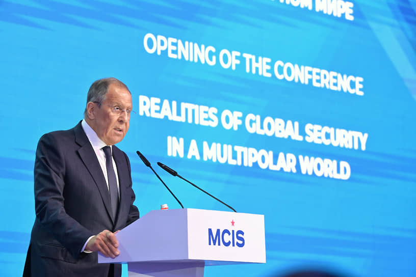 Глава МИД РФ Сергей Лавров