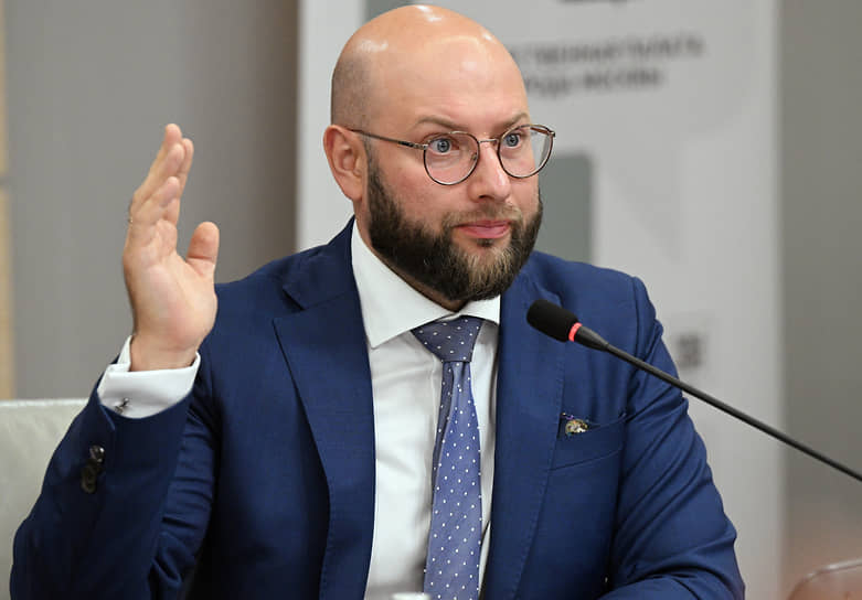 По мнению главы общественного штаба по наблюдению за выборами в столице Вадима Ковалева, в ходе тестирования ДЭГ москвичам лучше голосовать за приятные для них вопросы