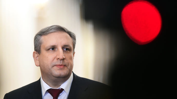 Соцсетями не вышли