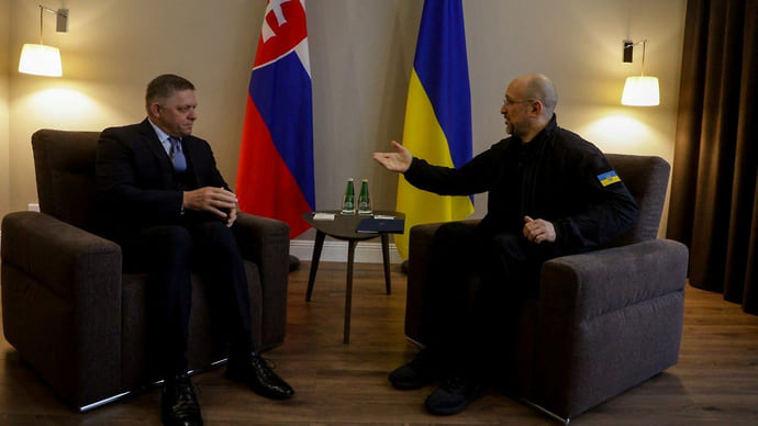 На Словакию надавили дипломатично