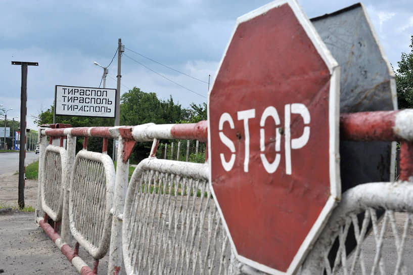 Непризнанная Приднестровская Молдавская Республика пожаловалась на притеснения со стороны Кишинева и обратилась к Москве за помощью, но не военной, а только дипломатической