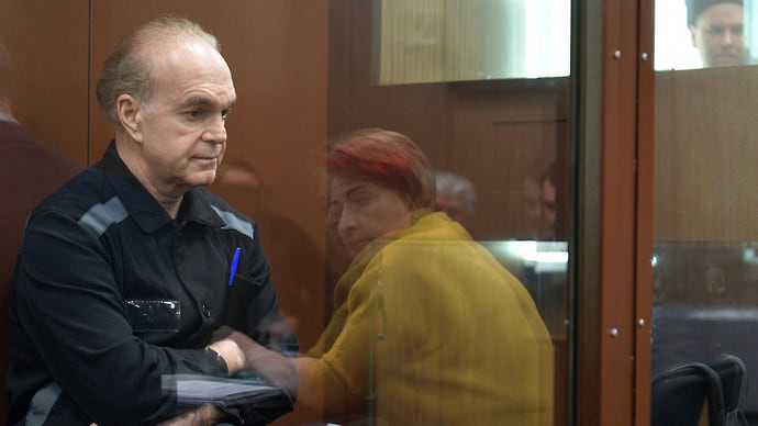 Девелоперу достроили второе дело