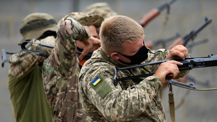Служить бы рад, но воевать — не очень