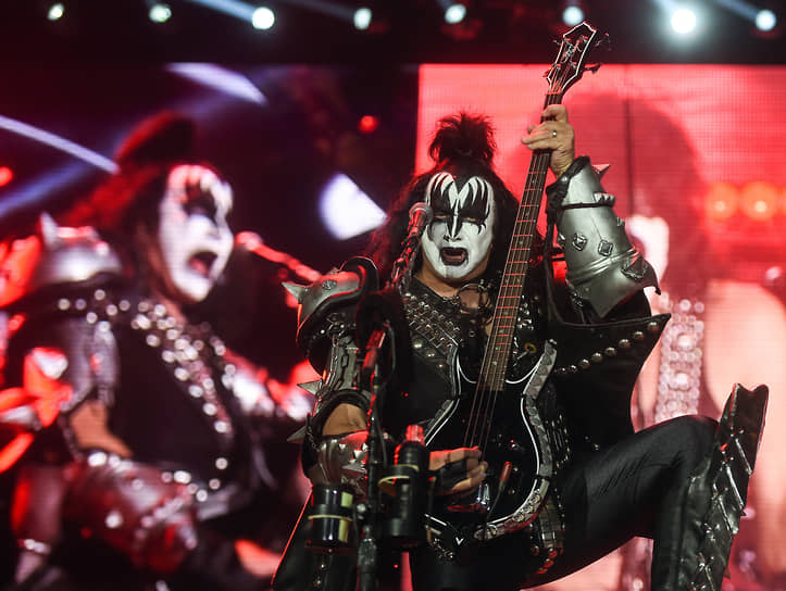 Незабываемый грим солистов Kiss будет теперь украшать лица их цифровых двойников