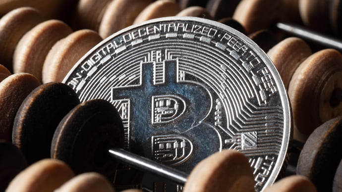 ФРС продавила биткойн