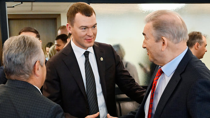 Губернаторы едут в центр