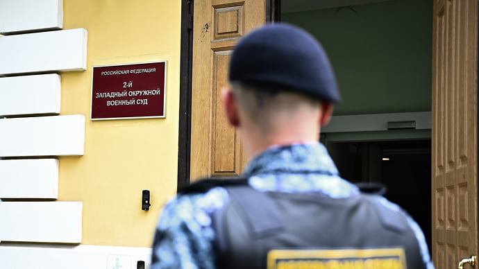 Сержант ответил за гранату