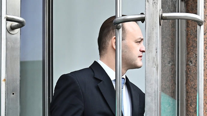Кандидатов много, оппонентов мало