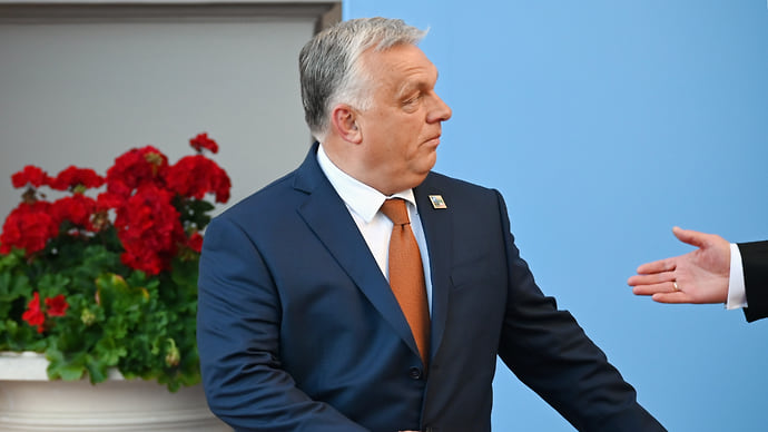 Европу толкают на орбанизацию