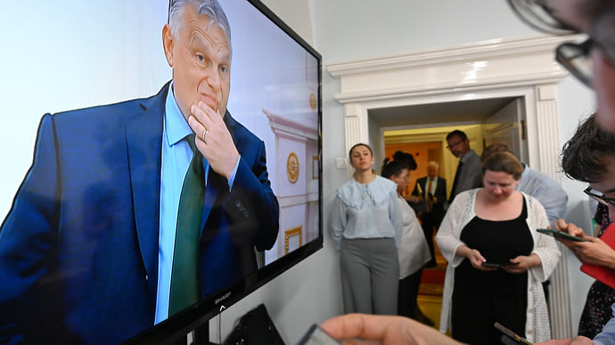 Виктор Орбан взялся за мир без мандата
