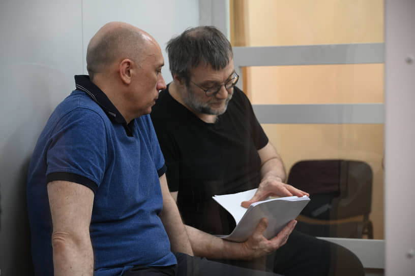 Дмитрий Мурышов (слева) и Дмитрий Нестеренко считают, что следствие необоснованно включило их в коррупционную схему 