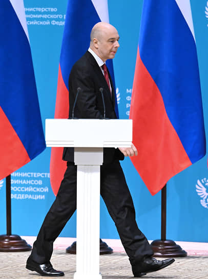 Минфин поступательно движется к наращиванию как доходов, так и расходов бюджета, но в этот раз — с нулевым первичным балансом (на фото: глава ведомства Антон Силуанов)
