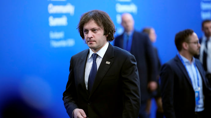 Грузинскому премьеру нашли место не по алфавиту