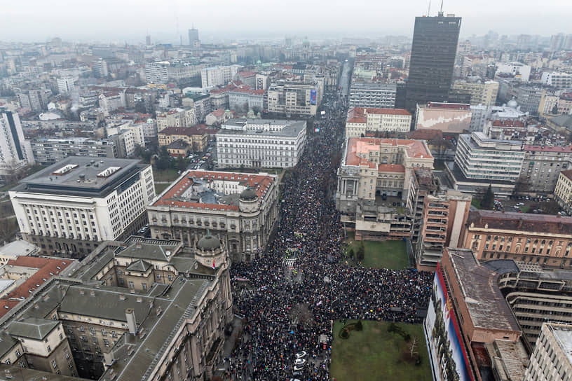 Массовые протесты в Белграде, Сербия 