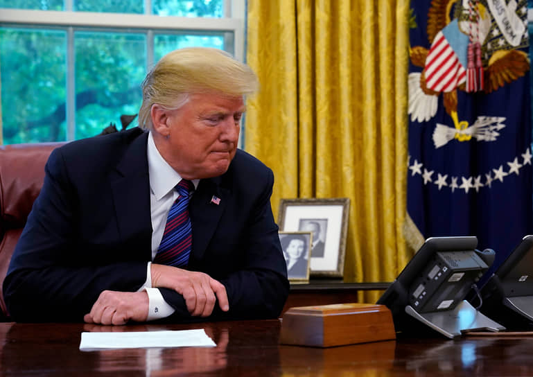 Президент США Дональд Трамп заявил, что поговорил с российским лидером. В администрации президента РФ это не подтвердили, но и не опровергли 