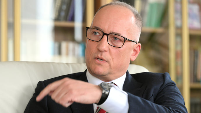 «Мы смотрим на эту ситуацию как на временную яму»