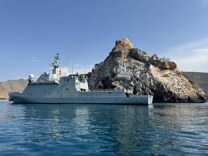 Патрульное судно ВМС Испании «Фурор» (P-46), которое Мадрид выделил для сопровождения «Флотилии стойкости» 