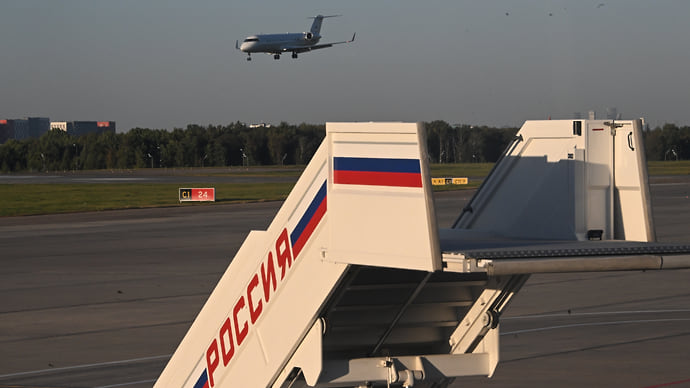 Агентам сняли бронь