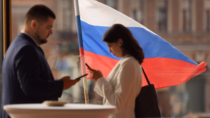 Платежам подсветили налог