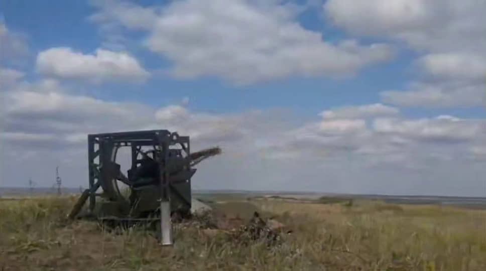 Автоматизированная зенитная система противодействия БПЛА, оснащенная ИИ и баллистическим вычислителем 
