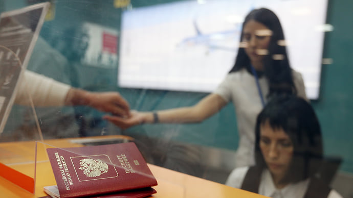 С начала года в Россию переехало 10 тыс. соотечественников