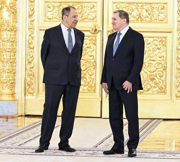 Сергею Лаврову и Юрию Ушакову нужен был третий 