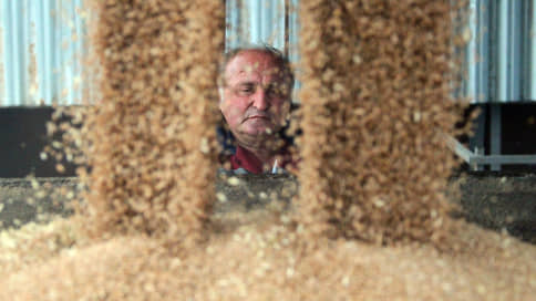 Временно крепкий // Внешняя торговля поспособствует ослаблению рубля