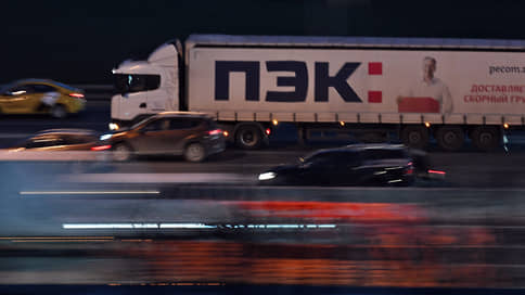 Грузы пришли за страхованием // Два крупнейших перевозчика заинтересовались страховщиками