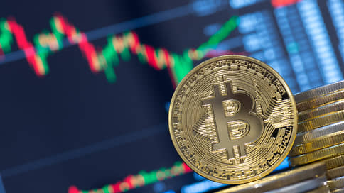 Терять — так триллионы // С начала года суммарные оттоки средств из фондов биткойна превысили $1,6 трлн