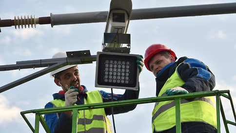 Дорожным камерам добавят ума // ЦОДД Москвы заключит новый контракт на аренду комплексов, работающих с помощью ИИ